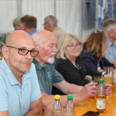 75 Jahre 374